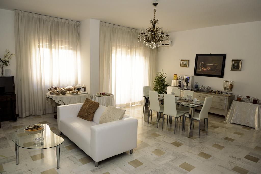טאראנטו Rosa Dei Venti B&B מראה חיצוני תמונה